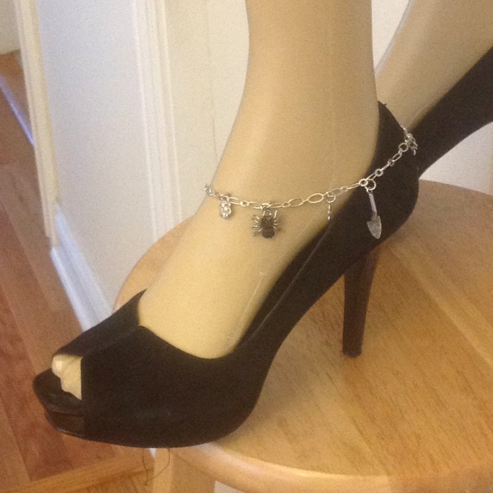Ankle Bracelet NWOT